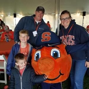 Meet your Posher, Liz